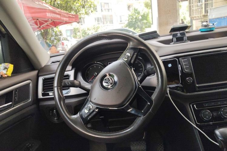 Used Volkswagen Teramont 2017 380TSI Four-Wheel Drive Luxury Edition Steering Wheel