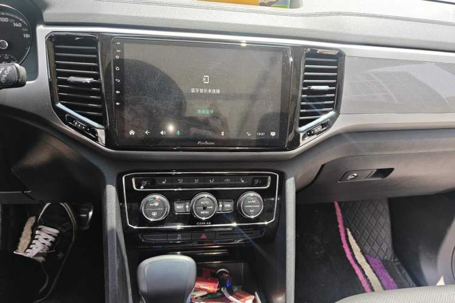 Used Volkswagen Teramont 2017 380TSI Four-Wheel Drive Luxury Edition Audio And AC Panel