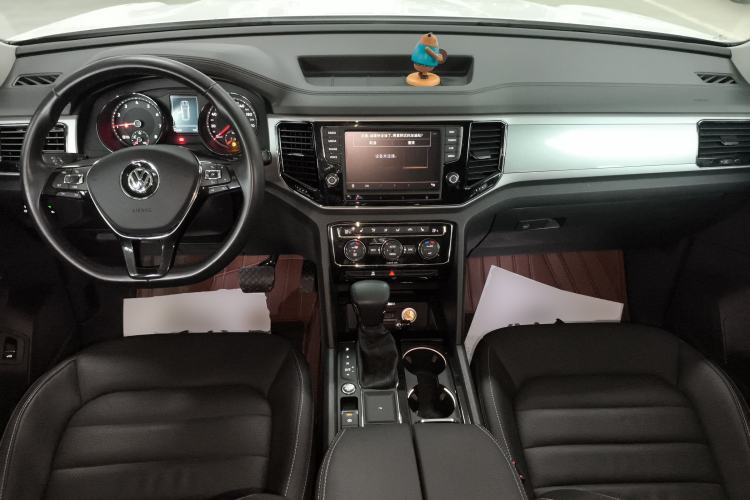 Used Volkswagen Teramont 2017 330TSI Two-Wheel-Drive Luxury Edition Center Console