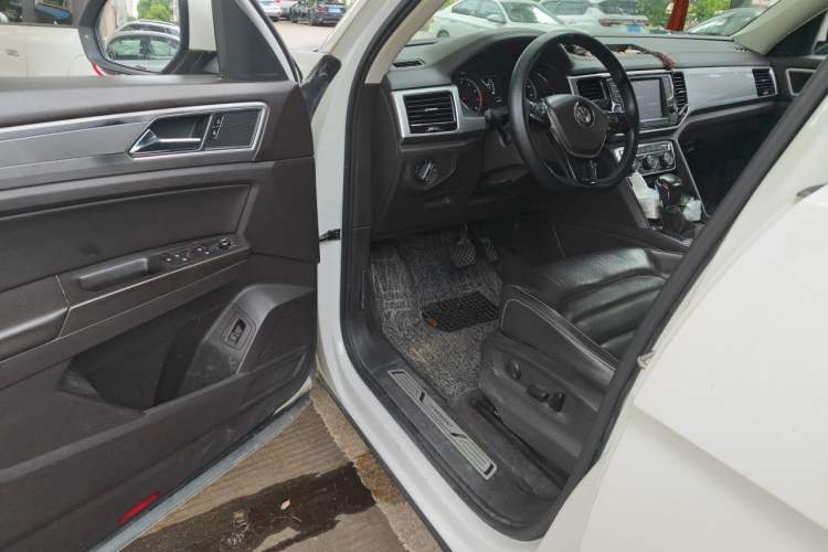 Used Volkswagen Teramont 2017 380TSI Four-Wheel Drive Luxury Edition Driver Seat