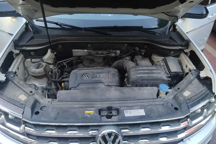 Used Volkswagen Teramont 2017 380TSI Four-Wheel Drive Luxury Edition Engine Bay