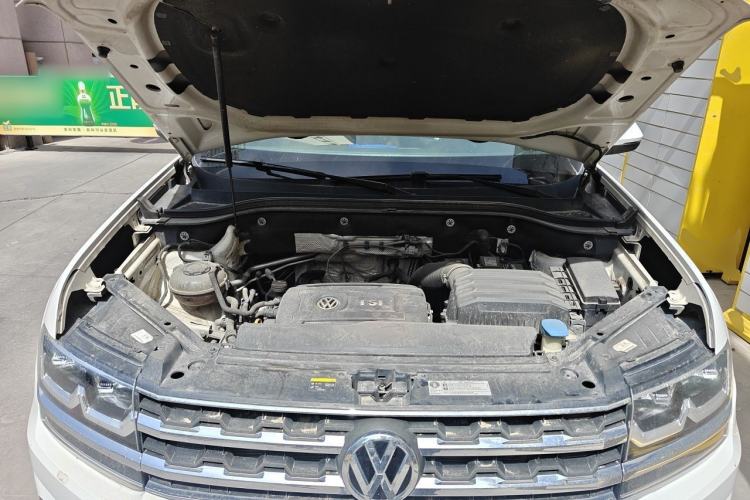 Used Volkswagen Teramont 2017 380TSI Four-Wheel Drive Luxury Edition Engine Bay