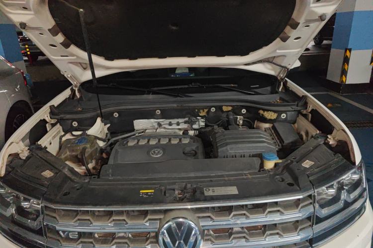 Used Volkswagen Teramont 2017 530 V6 Four-Wheel Drive Luxury Edition Engine Bay