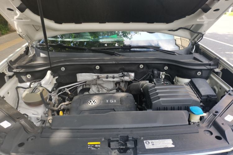 Used Volkswagen Teramont 2017 380TSI Four-Wheel Drive Luxury Edition Engine Bay