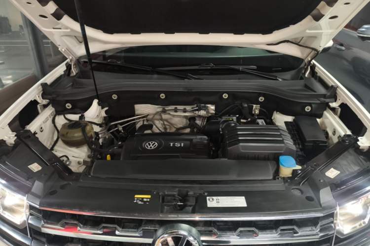 Used Volkswagen Teramont 2017 380TSI Four-Wheel Drive Luxury Edition Engine Bay