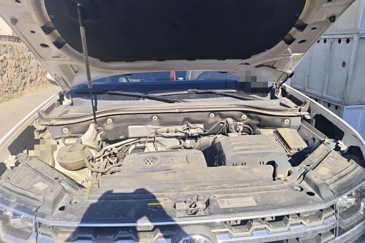 Used Volkswagen Teramont 2017 380TSI Four-Wheel Drive Luxury Edition Engine Bay