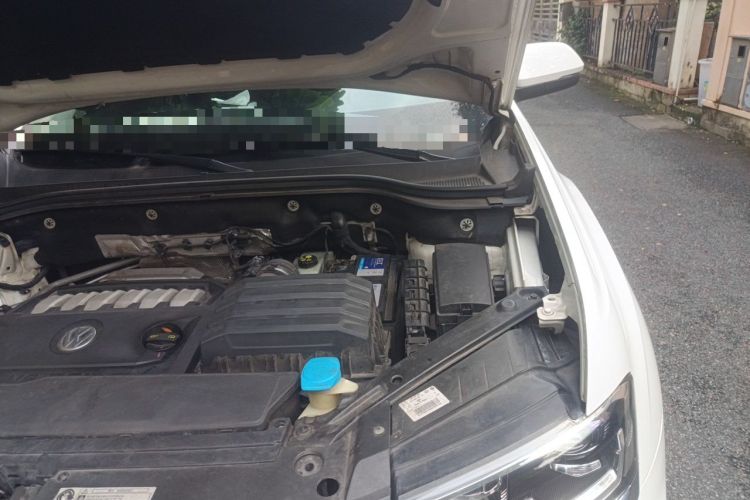 Used Volkswagen Teramont 2017 530 V6 Four-Wheel Drive Flagship Edition Engine Bay Left