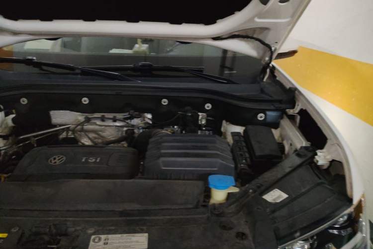 Used Volkswagen Teramont 2017 380TSI Four-Wheel Drive Flagship Edition Engine Bay Left