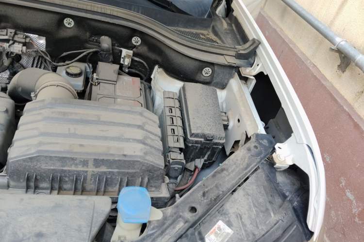 Used Volkswagen Teramont 2017 380TSI Four-Wheel Drive Comfort Edition Engine Bay Left