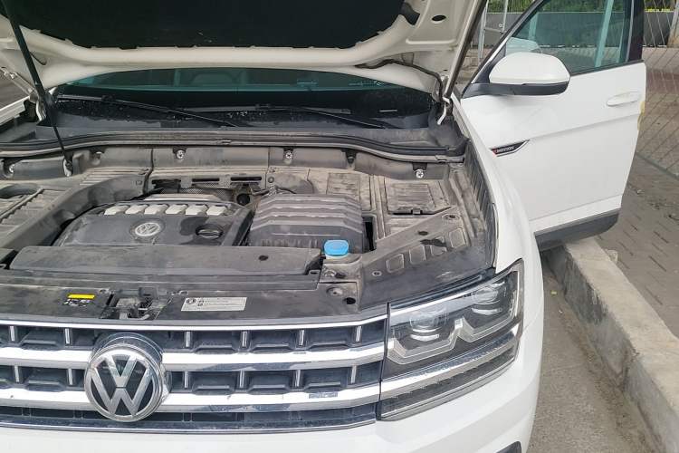 Used Volkswagen Teramont 2017 530 V6 Four-Wheel Drive Flagship Edition Engine Bay Left