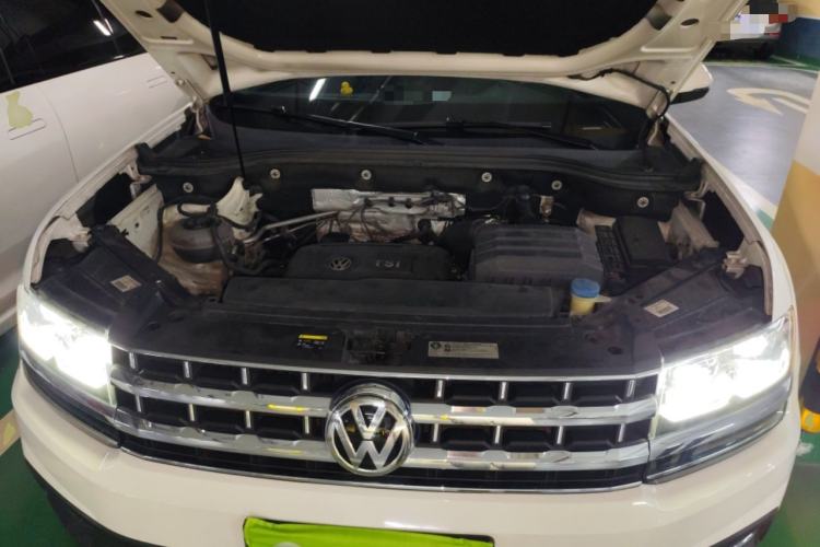 Used Volkswagen Teramont 2017 380TSI Four-Wheel Drive Flagship Edition Engine Bay