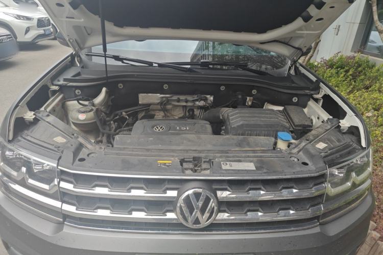 Used Volkswagen Teramont 2017 380TSI Four-Wheel Drive Luxury Edition Engine Bay