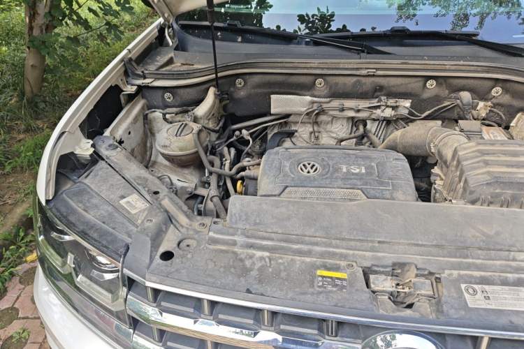 Used Volkswagen Teramont 2017 380TSI Four-Wheel Drive Flagship Edition Engine Bay Right