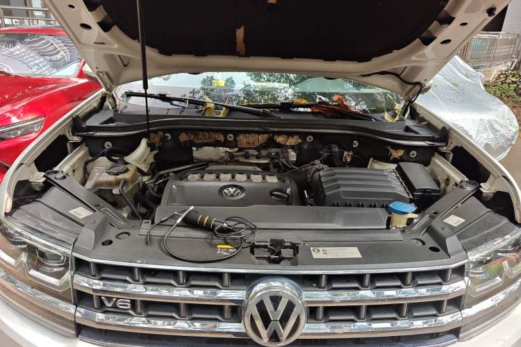Used Volkswagen Teramont 2017 530 V6 Four-Wheel Drive Supreme Flagship Edition Engine Bay