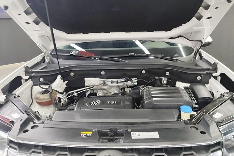 Used Volkswagen Teramont 2017 380TSI Four-Wheel Drive Luxury Edition Engine Bay