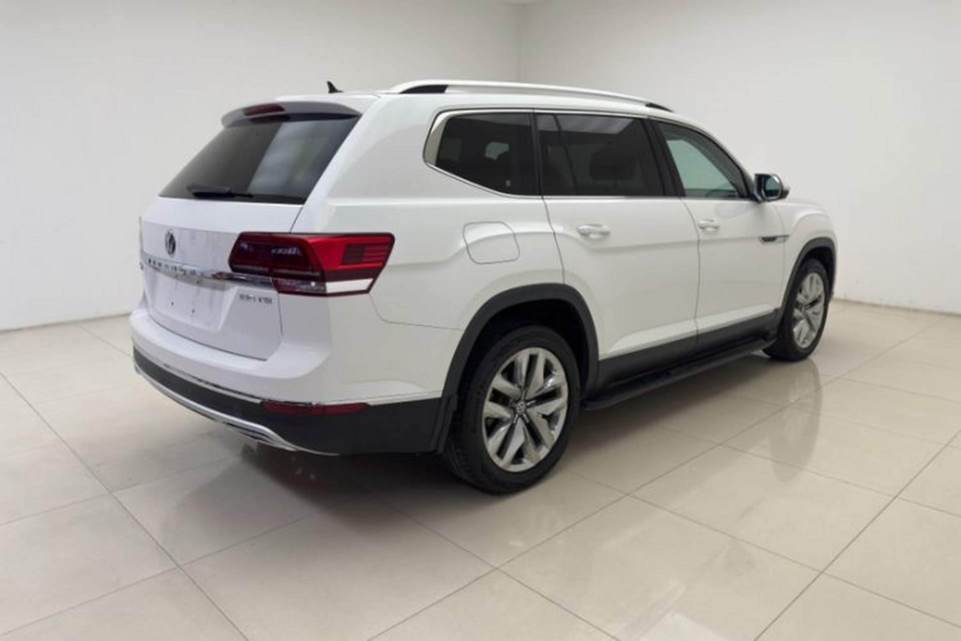 Used Volkswagen Teramont 2017 330TSI Two-Wheel-Drive Flagship Edition Exterior 14