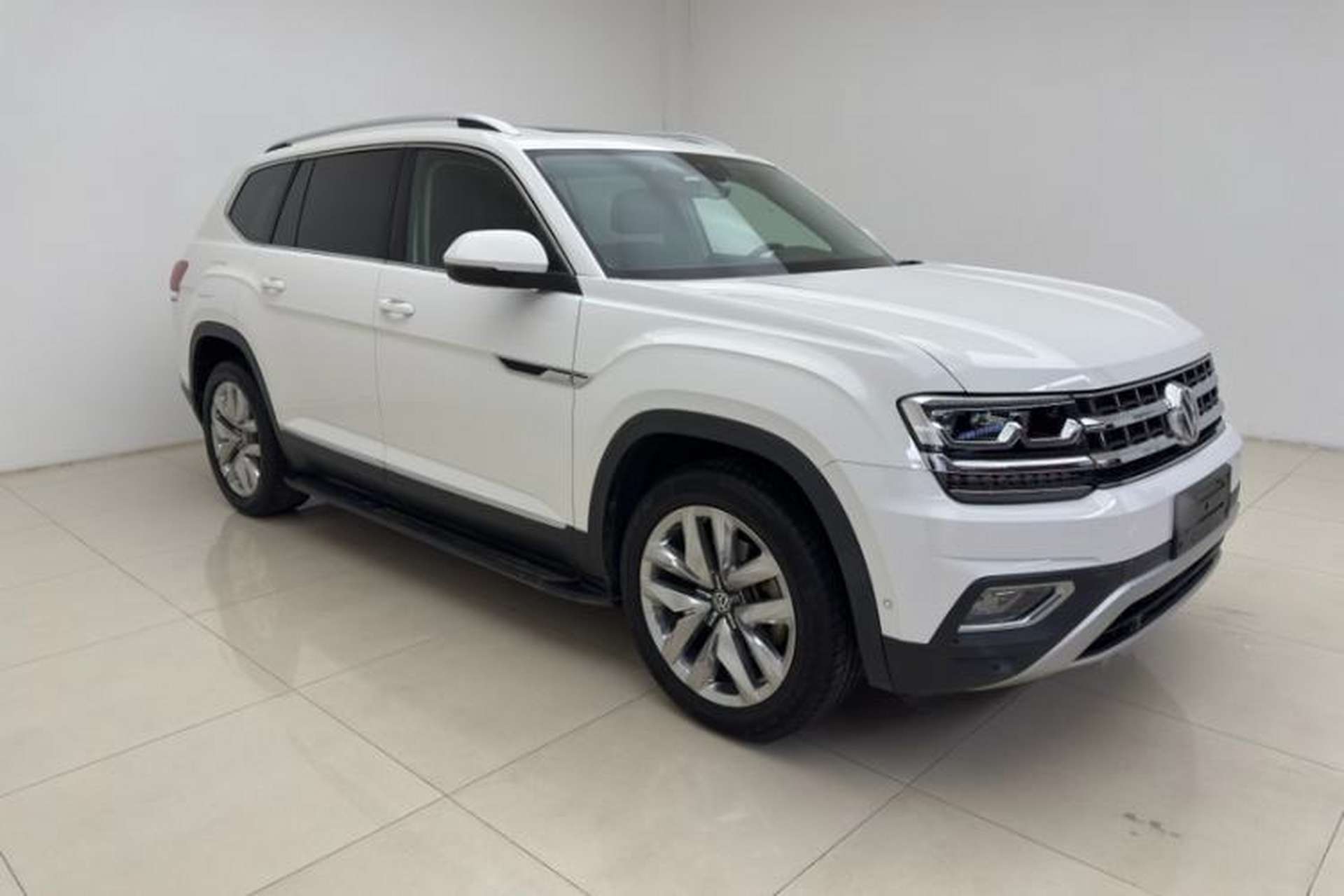 Used Volkswagen Teramont 2017 330TSI Two-Wheel-Drive Flagship Edition Exterior 2