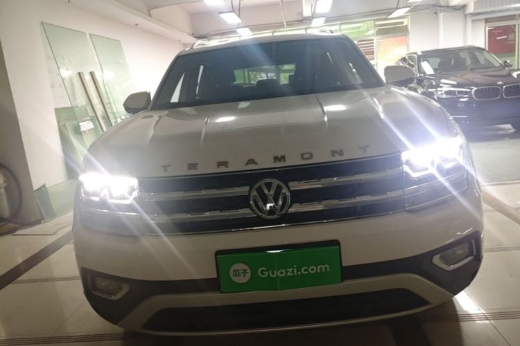 Used Volkswagen Teramont 2017 330TSI Two-Wheel-Drive Luxury Edition Front