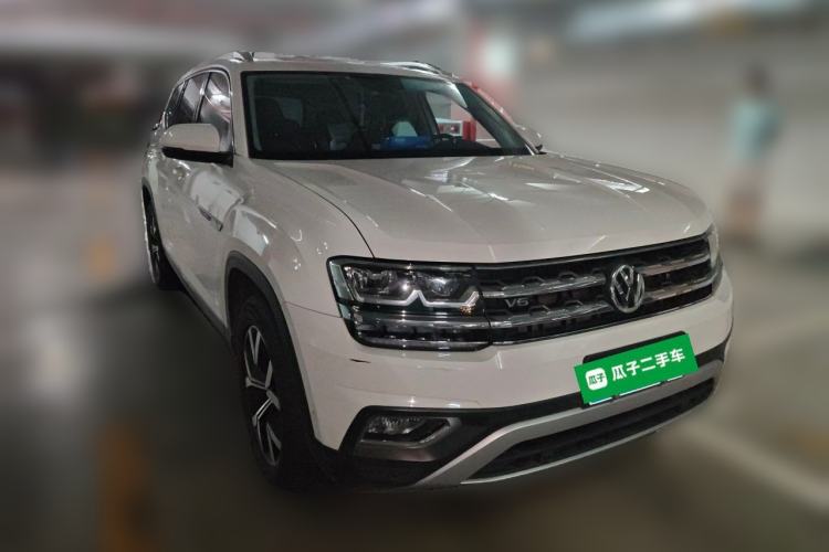 Used Volkswagen Teramont 2017 530 V6 Four-Wheel Drive Luxury Edition Front Right 45 Deg