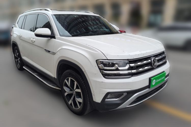 Used Volkswagen Teramont 2017 330TSI Two-Wheel-Drive Luxury Edition Front Right 45 Deg