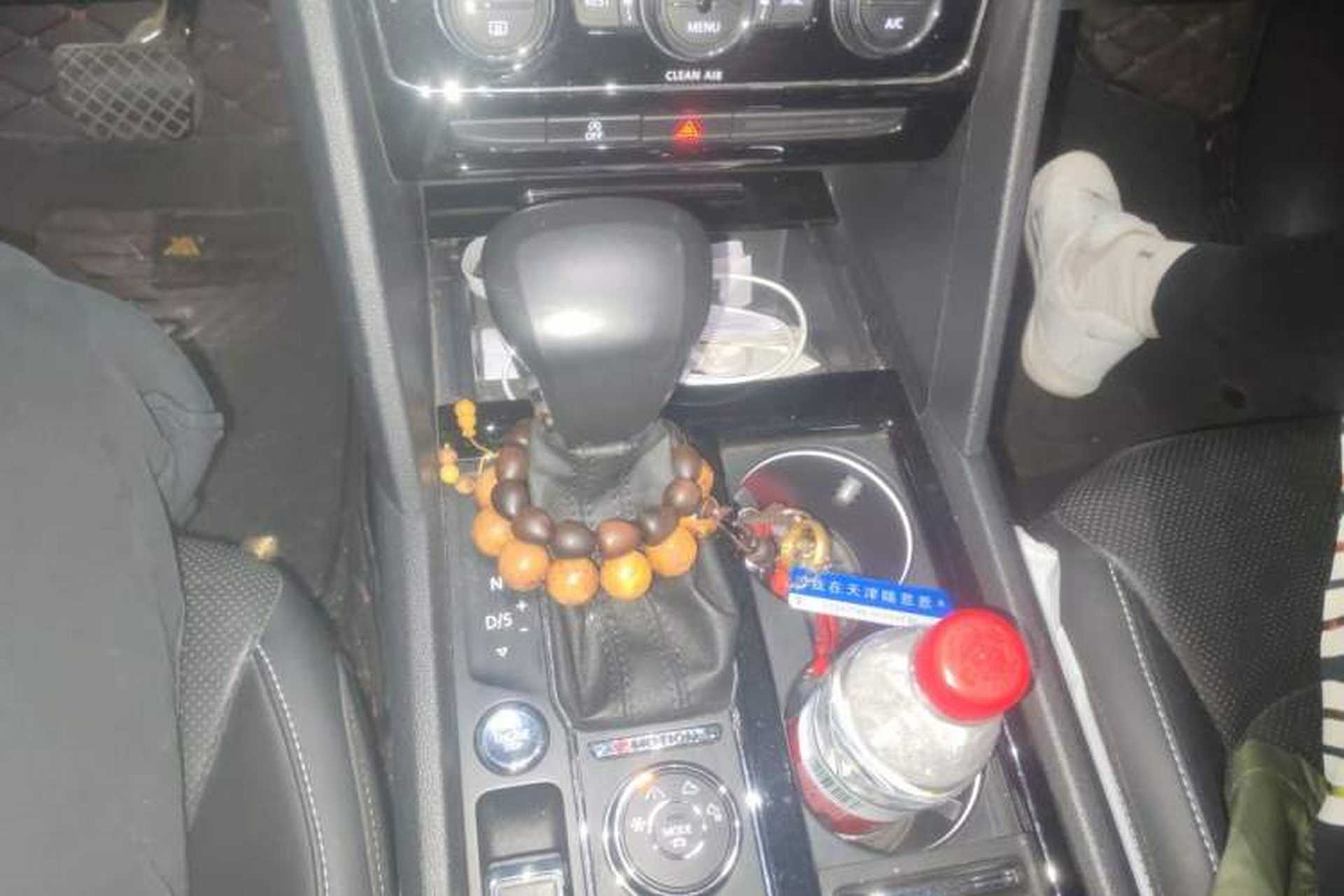 Used Volkswagen Teramont 2017 380TSI Four-Wheel Drive Luxury Edition Gear Lever