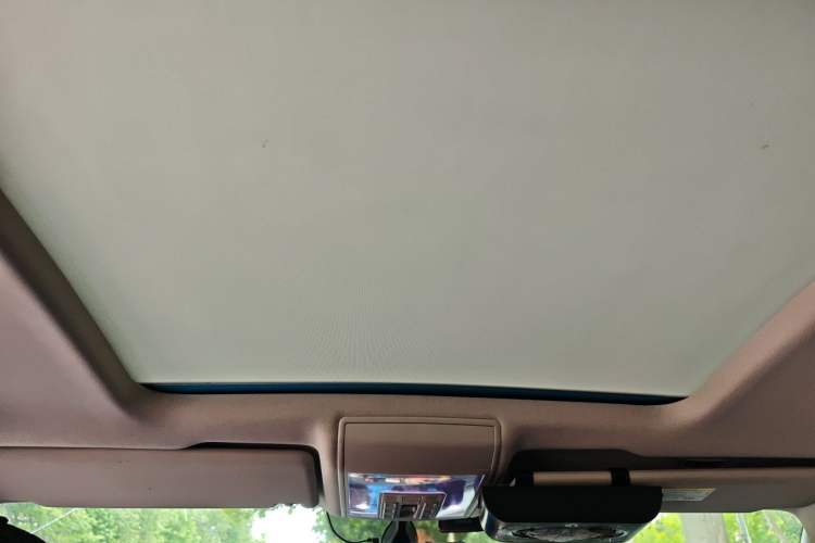 Used Volkswagen Teramont 2017 330TSI Two-Wheel-Drive Luxury Edition Headliner