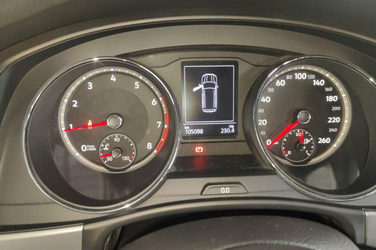 Used Volkswagen Teramont 2017 380TSI Four-Wheel Drive Comfort Edition Instrument Cluster