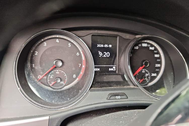 Used Volkswagen Teramont 2017 330TSI Two-Wheel-Drive Luxury Edition Instrument Cluster