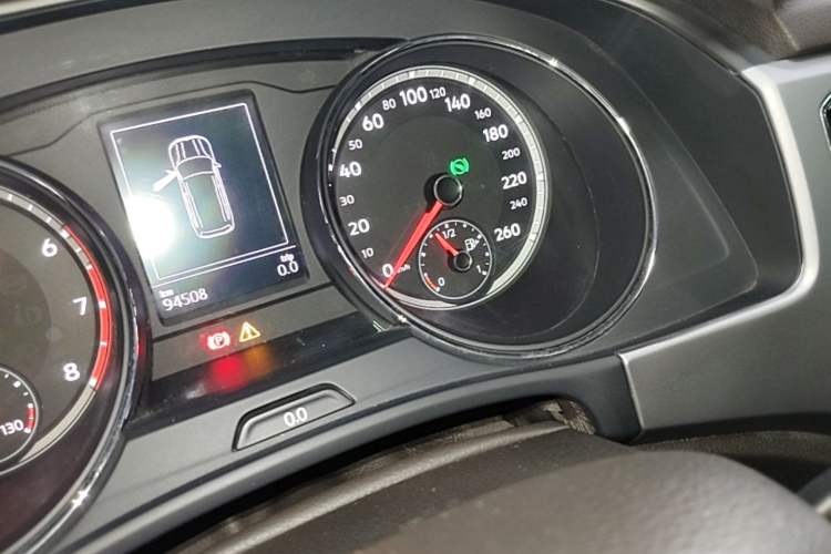 Used Volkswagen Teramont 2017 380TSI Four-Wheel Drive Luxury Edition Instrument Cluster