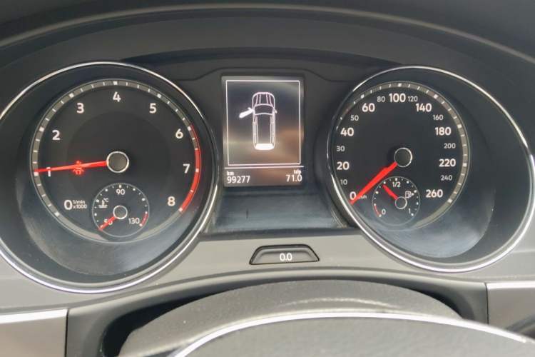 Used Volkswagen Teramont 2017 380TSI Four-Wheel Drive Comfort Edition Instrument Cluster