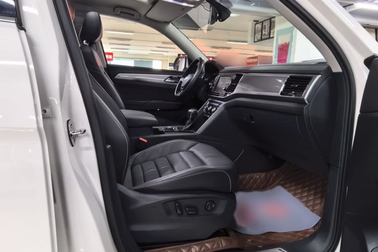 Used Volkswagen Teramont 2017 380TSI Four-Wheel Drive Luxury Edition Interior 13