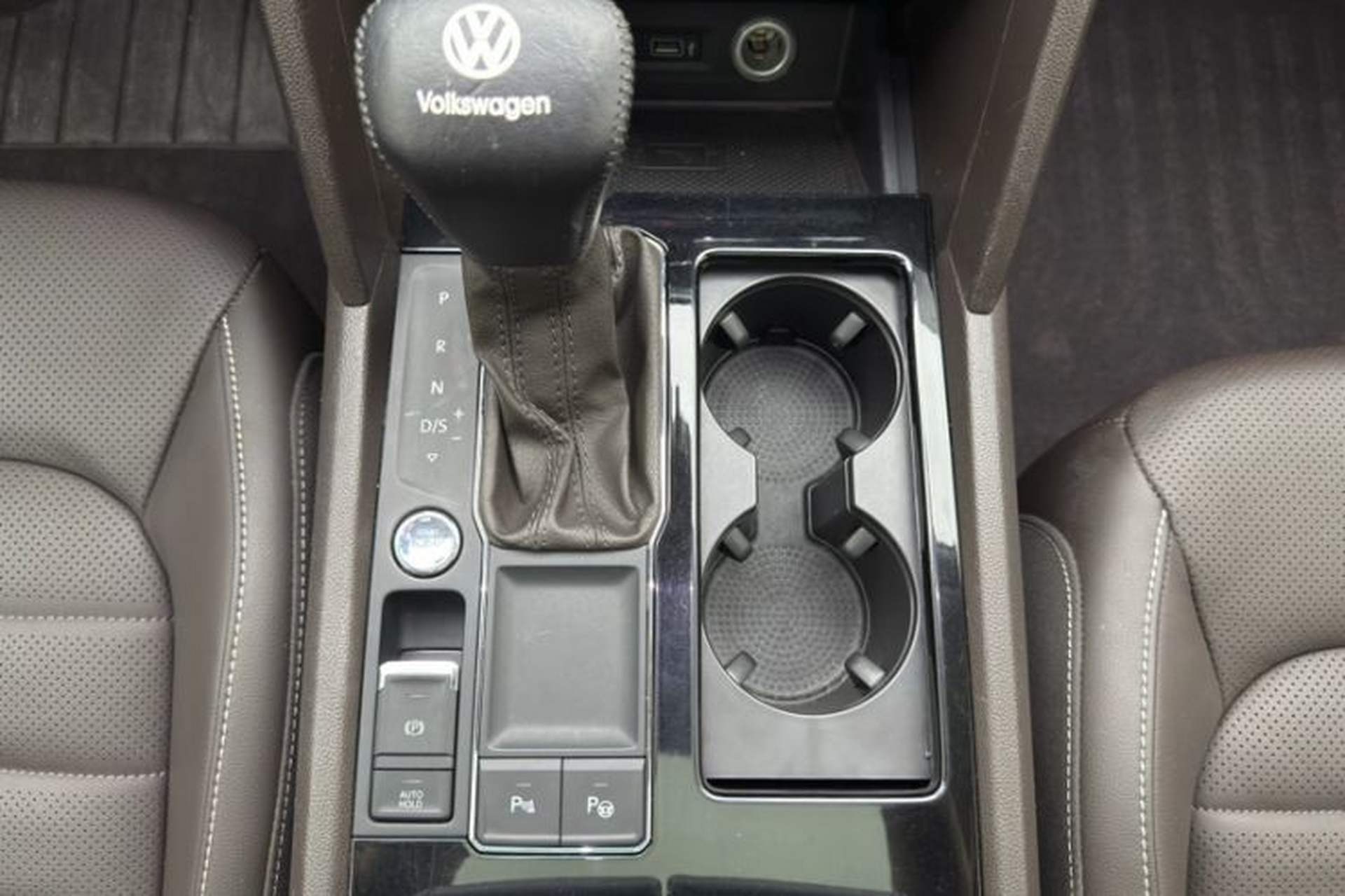 Used Volkswagen Teramont 2017 330TSI Two-Wheel-Drive Flagship Edition Interior 14