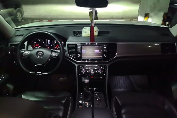 Used Volkswagen Teramont 2017 530 V6 Four-Wheel Drive Luxury Edition Interior 2