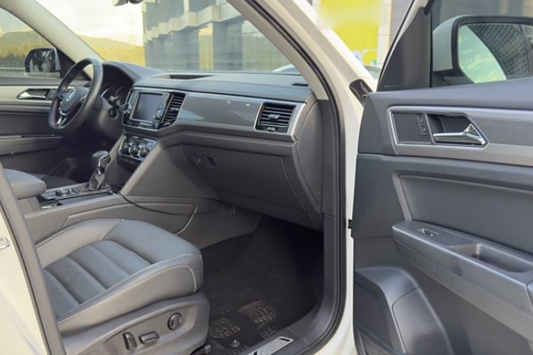 Used Volkswagen Teramont 2017 380TSI Four-Wheel Drive Luxury Edition Interior 4