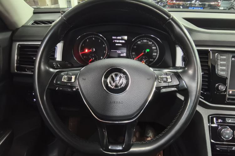 Used Volkswagen Teramont 2017 380TSI Four-Wheel Drive Luxury Edition Interior 4