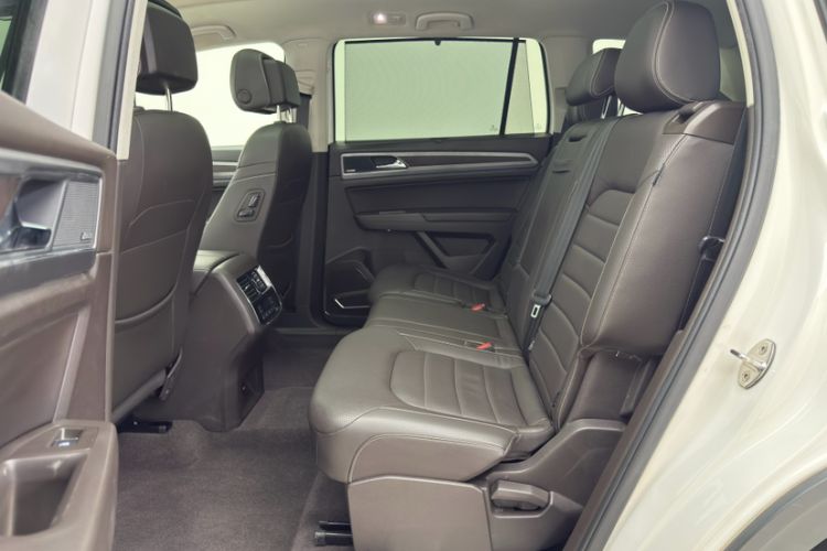 Used Volkswagen Teramont 2017 330TSI Two-Wheel-Drive Flagship Edition Interior 6