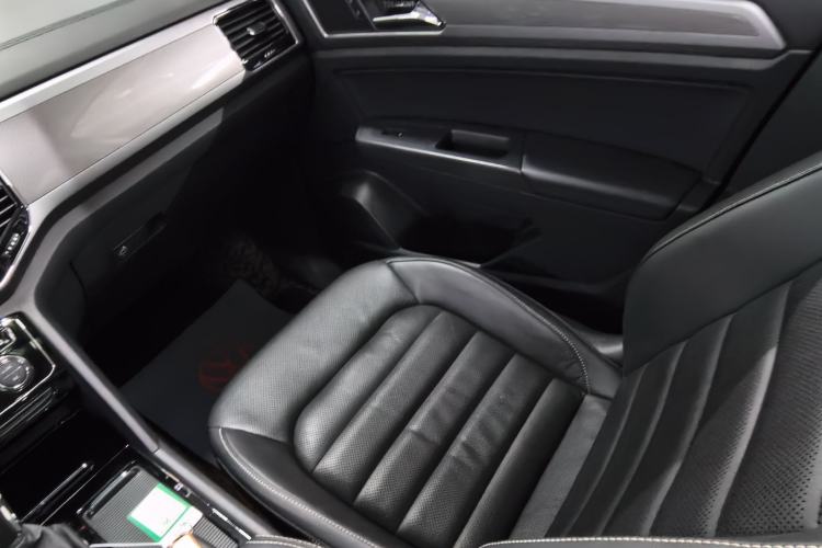 Used Volkswagen Teramont 2017 380TSI Four-Wheel Drive Luxury Edition Interior 9