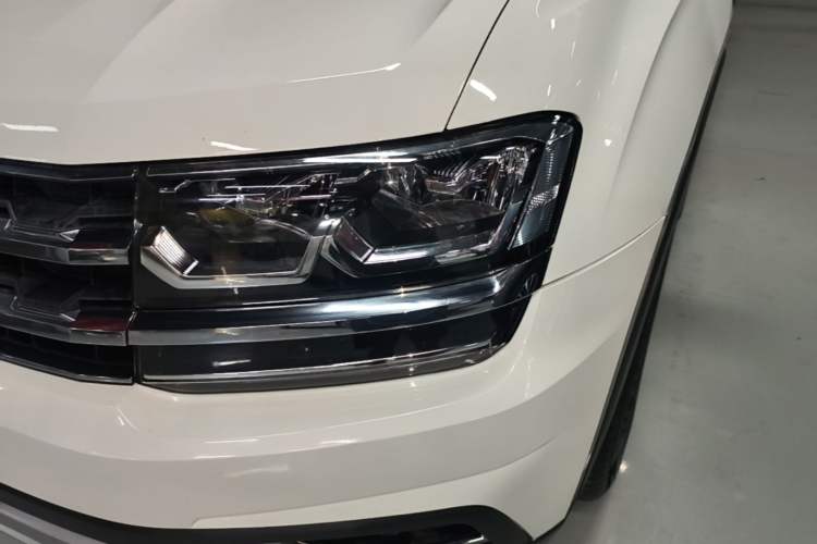 Used Volkswagen Teramont 2017 380TSI Four-Wheel Drive Luxury Edition Left Front Headlight