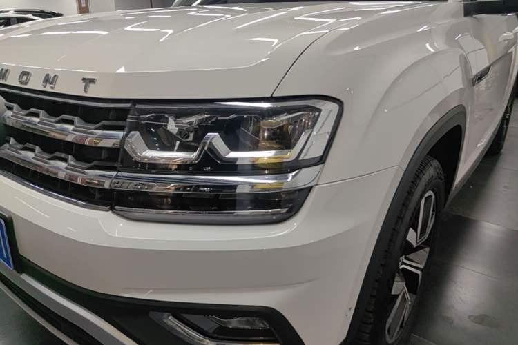 Used Volkswagen Teramont 2017 330TSI Two-Wheel-Drive Luxury Edition Left Front Headlight