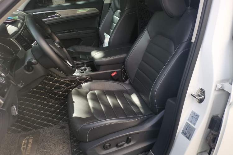Used Volkswagen Teramont 2017 380TSI Four-Wheel Drive Luxury Edition Left Front Seat