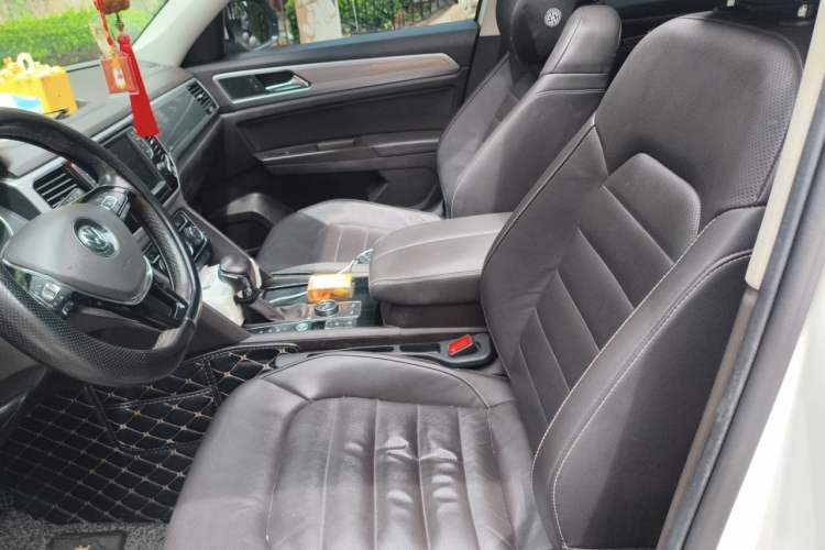 Used Volkswagen Teramont 2017 380TSI Four-Wheel Drive Luxury Edition Left Front Seat