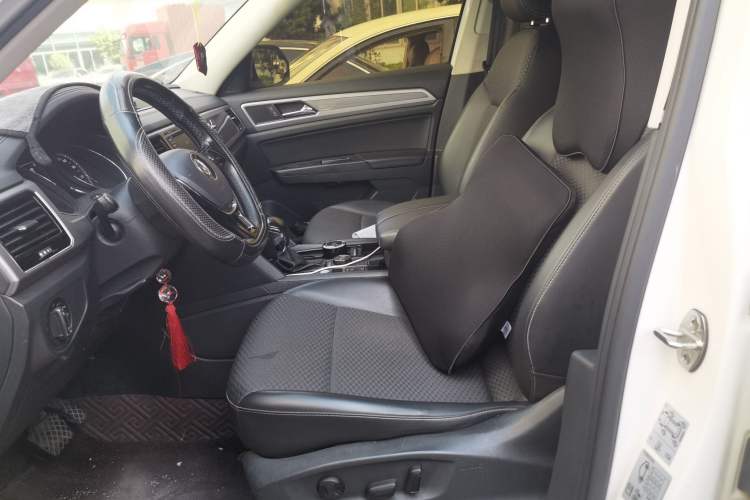 Used Volkswagen Teramont 2017 380TSI Four-Wheel Drive Comfort Edition Left Front Seat
