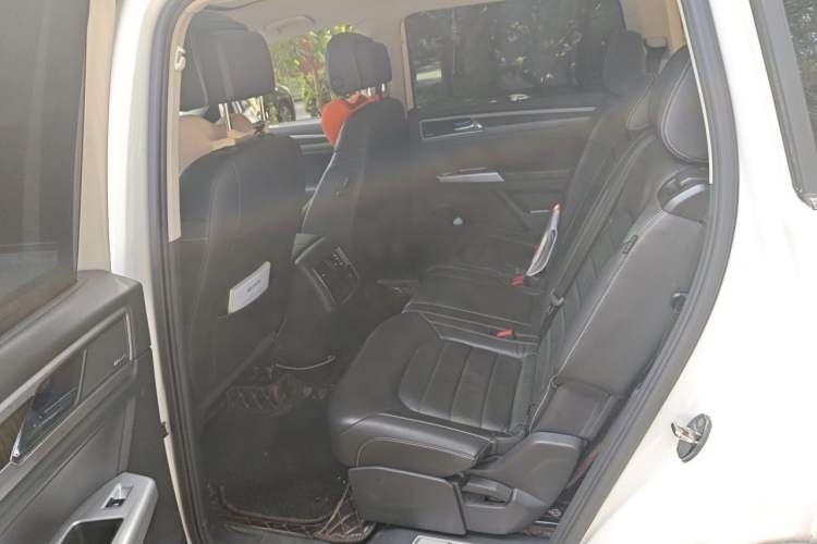 Used Volkswagen Teramont 2017 380TSI Four-Wheel Drive Flagship Edition Left Rear Seat