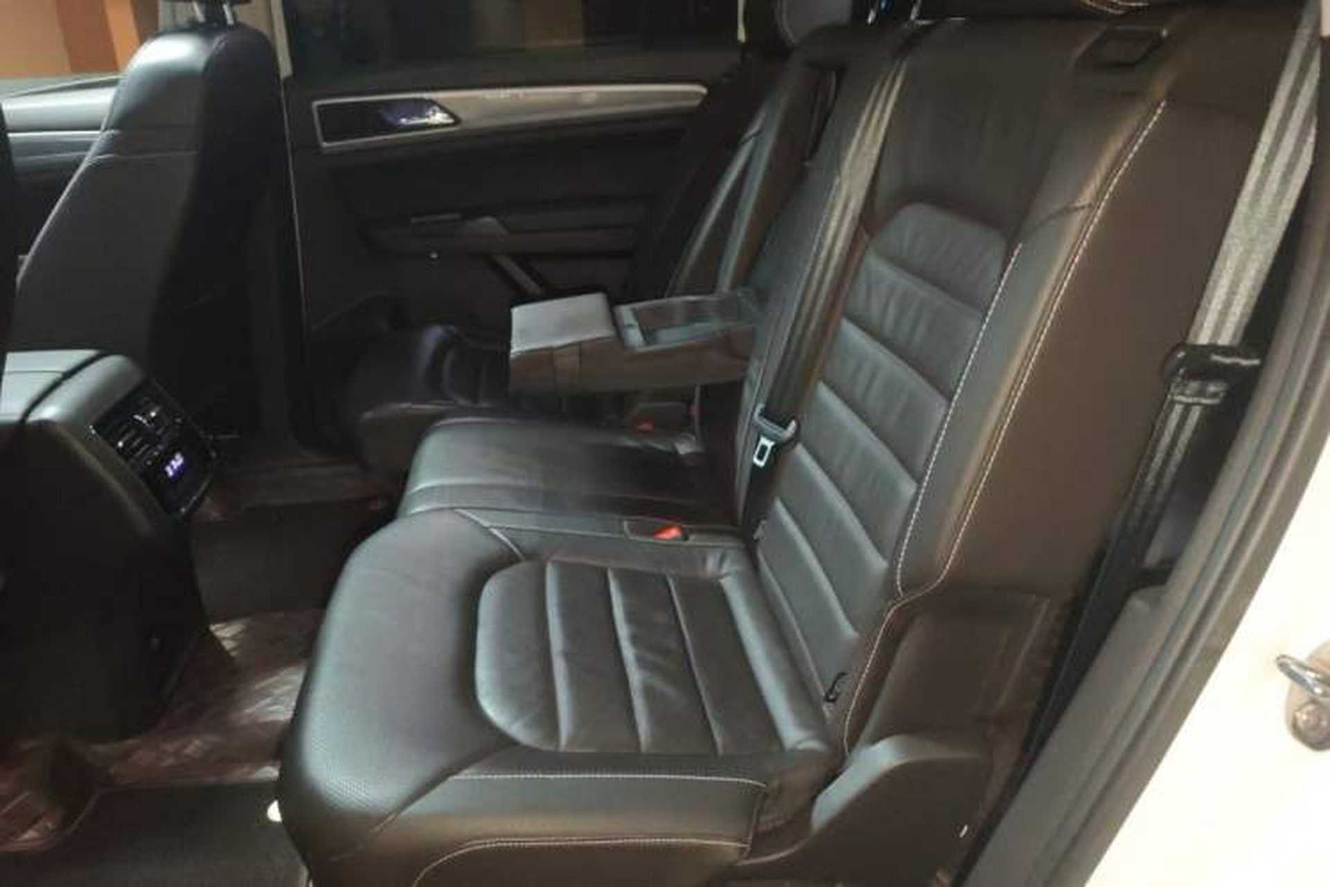 Used Volkswagen Teramont 2017 380TSI Four-Wheel Drive Luxury Edition Left Rear Seat