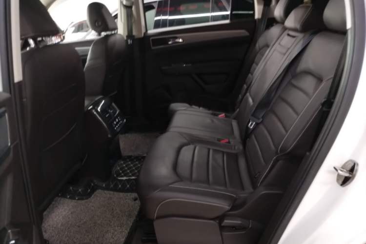 Used Volkswagen Teramont 2017 380TSI Four-Wheel Drive Luxury Edition Left Rear Seat