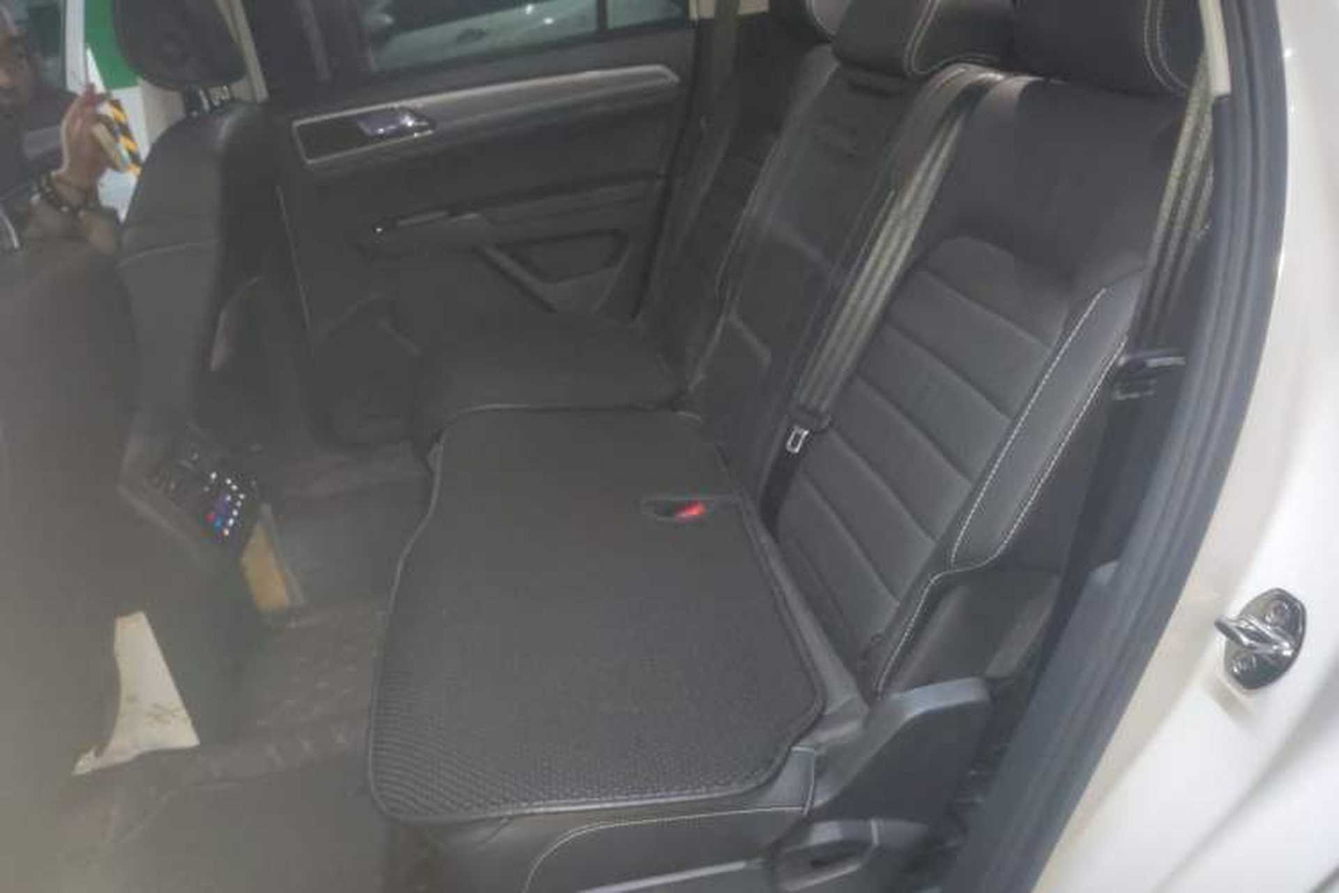 Used Volkswagen Teramont 2017 380TSI Four-Wheel Drive Luxury Edition Left Rear Seat