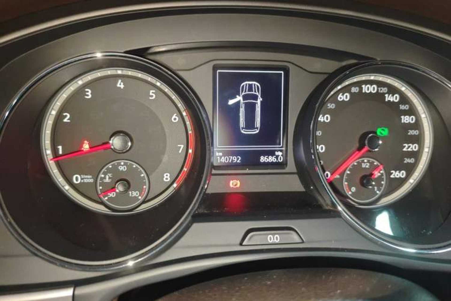 Used Volkswagen Teramont 2017 380TSI Four-Wheel Drive Luxury Edition Odometer Close Up