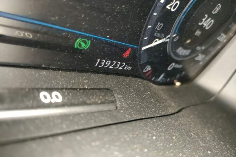 Used Volkswagen Teramont 2017 530 V6 Four-Wheel Drive Flagship Edition Odometer Close Up