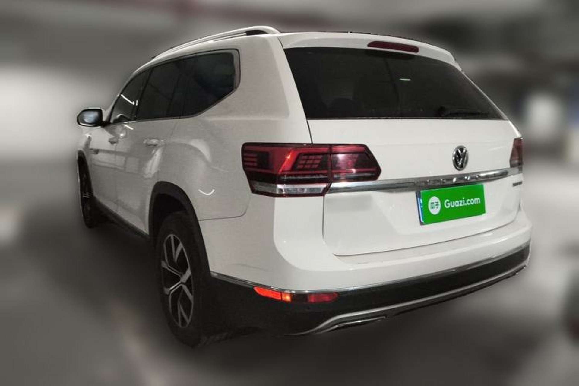 Used Volkswagen Teramont 2017 380TSI Four-Wheel Drive Luxury Edition Rear Left 45 Deg