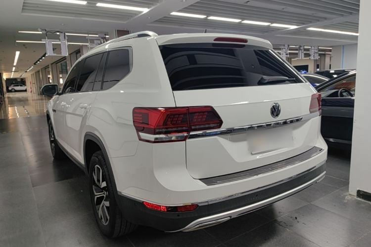 Used Volkswagen Teramont 2017 330TSI Two-Wheel-Drive Luxury Edition Rear Left 45 Deg